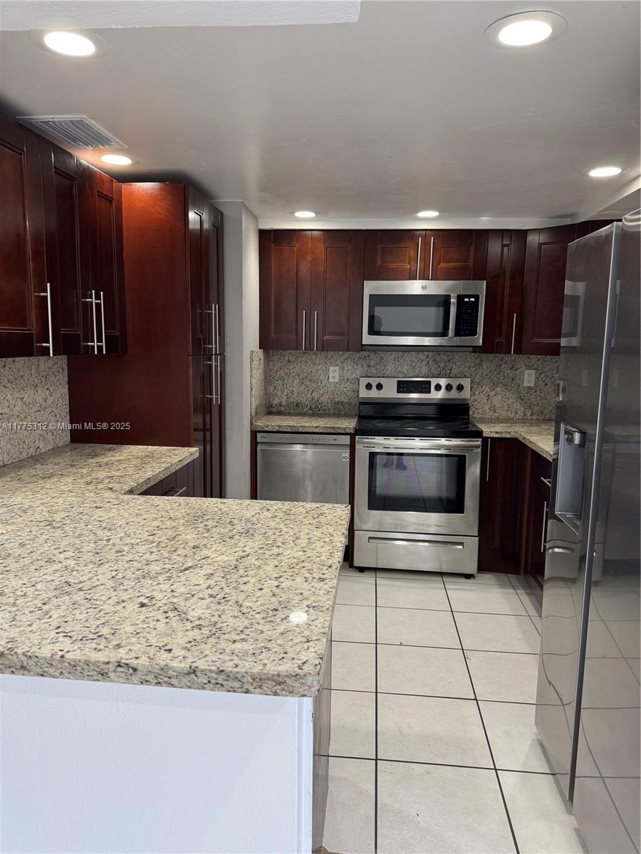 MIRAMAR SEC 13 - Residential Lease