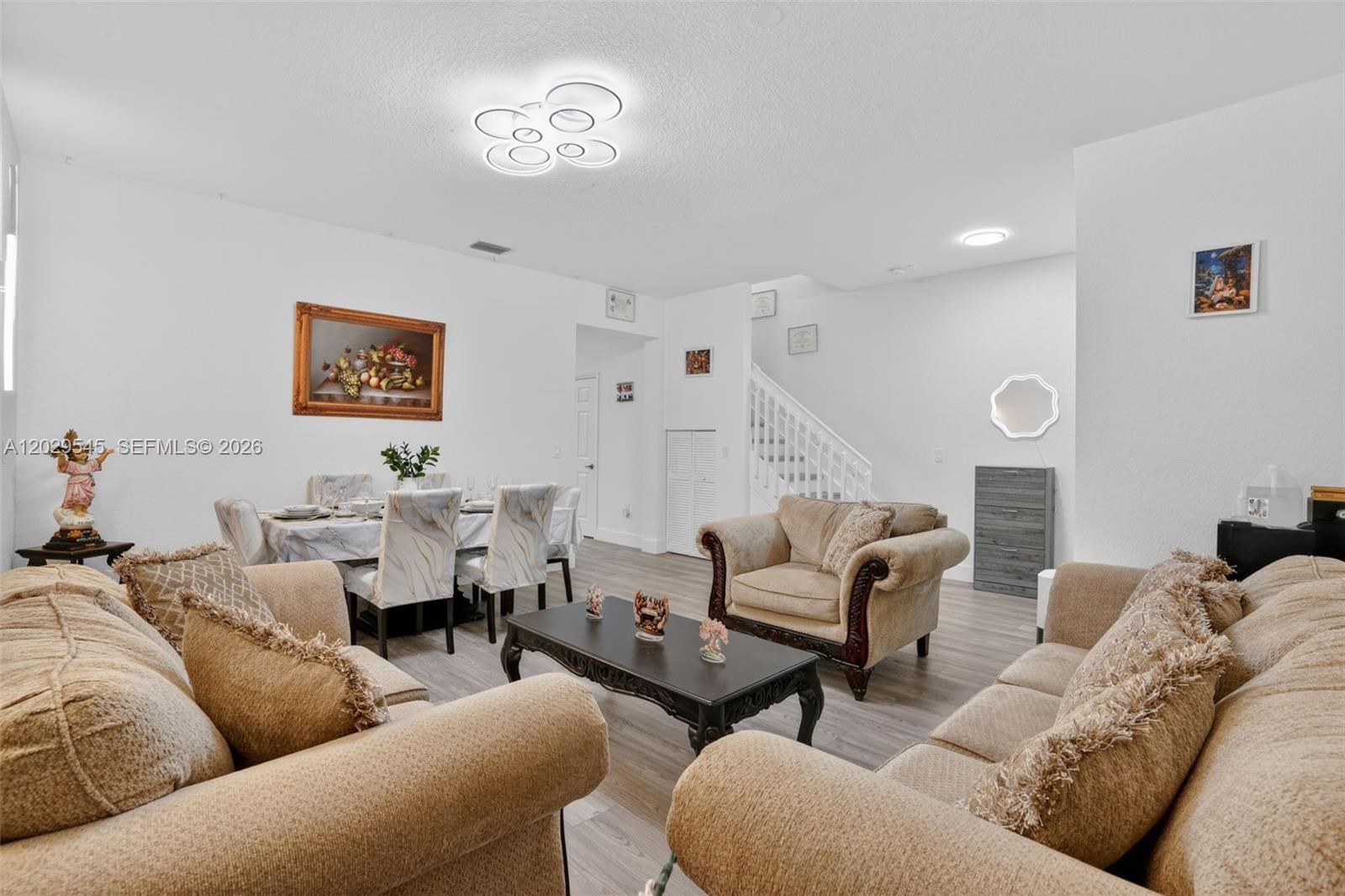 VILLAGE WALK - Residential