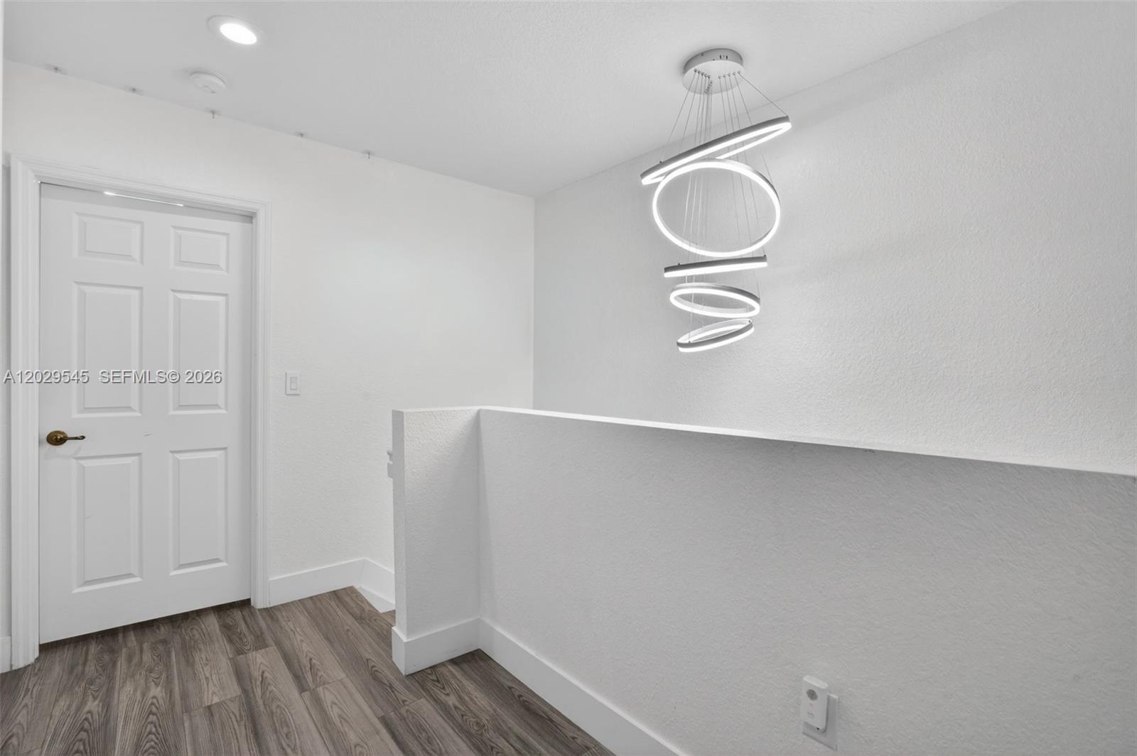 VILLAGE WALK - Residential