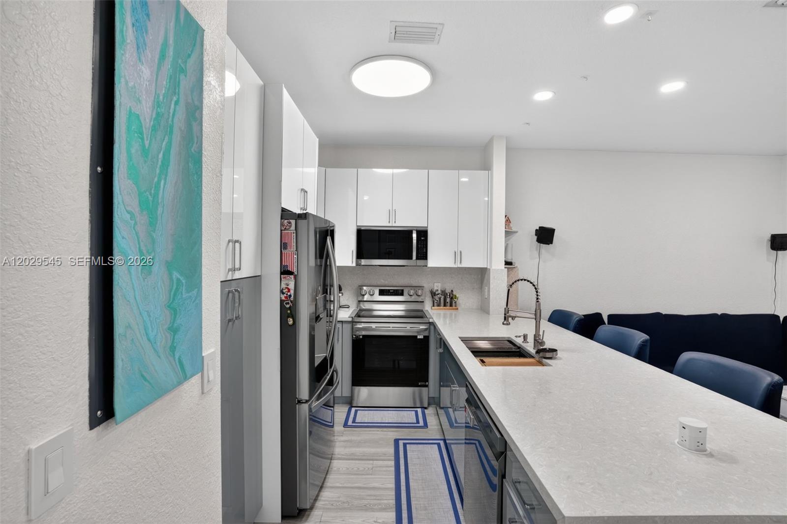 VILLAGE WALK - Residential