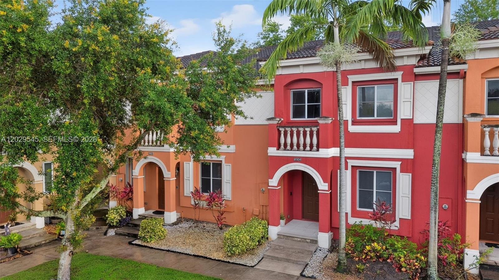 VILLAGE WALK - Residential