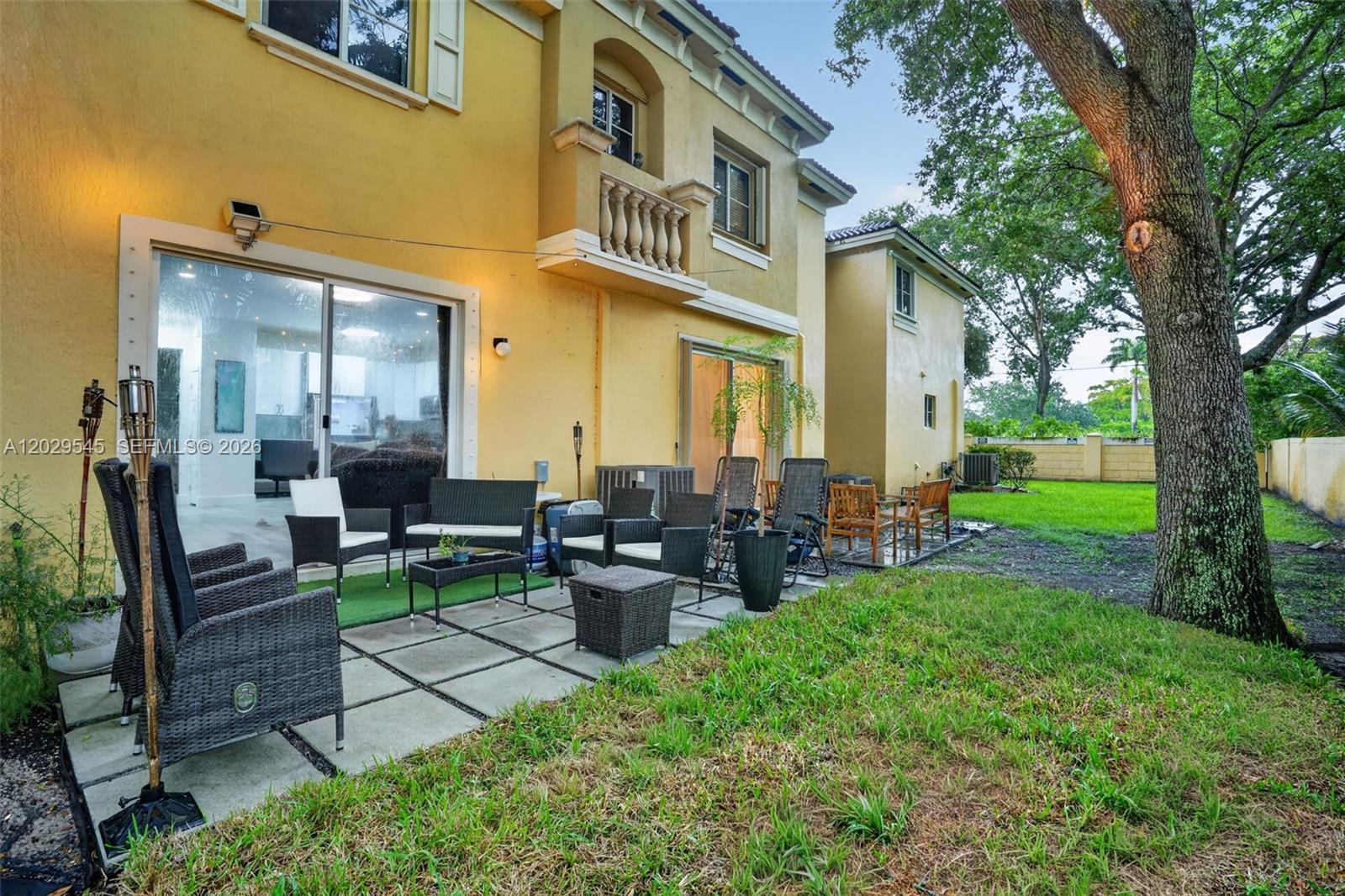 VILLAGE WALK - Residential