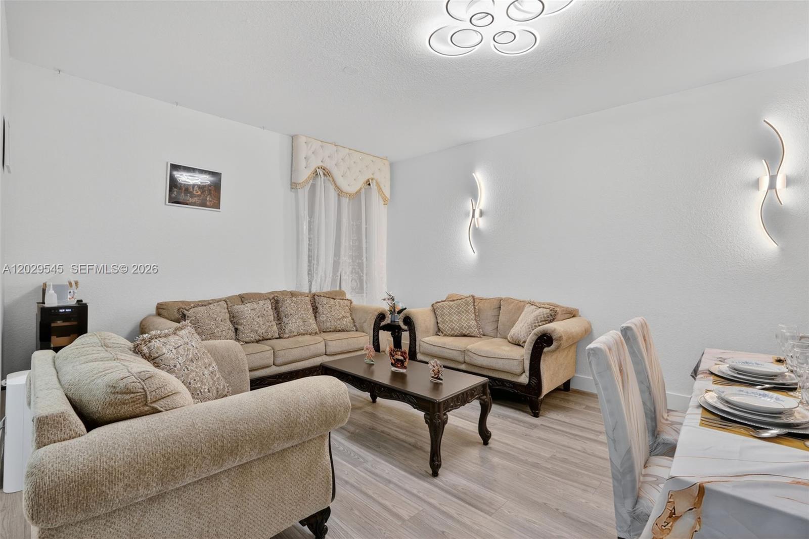 VILLAGE WALK - Residential