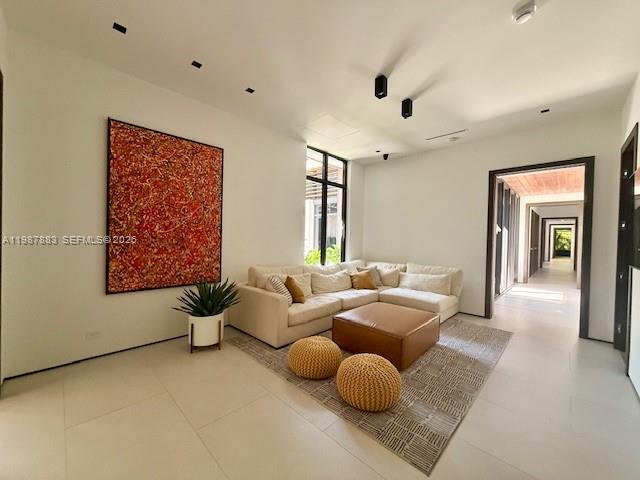 HELMS COUNTRY ESTATES ADD - Residential