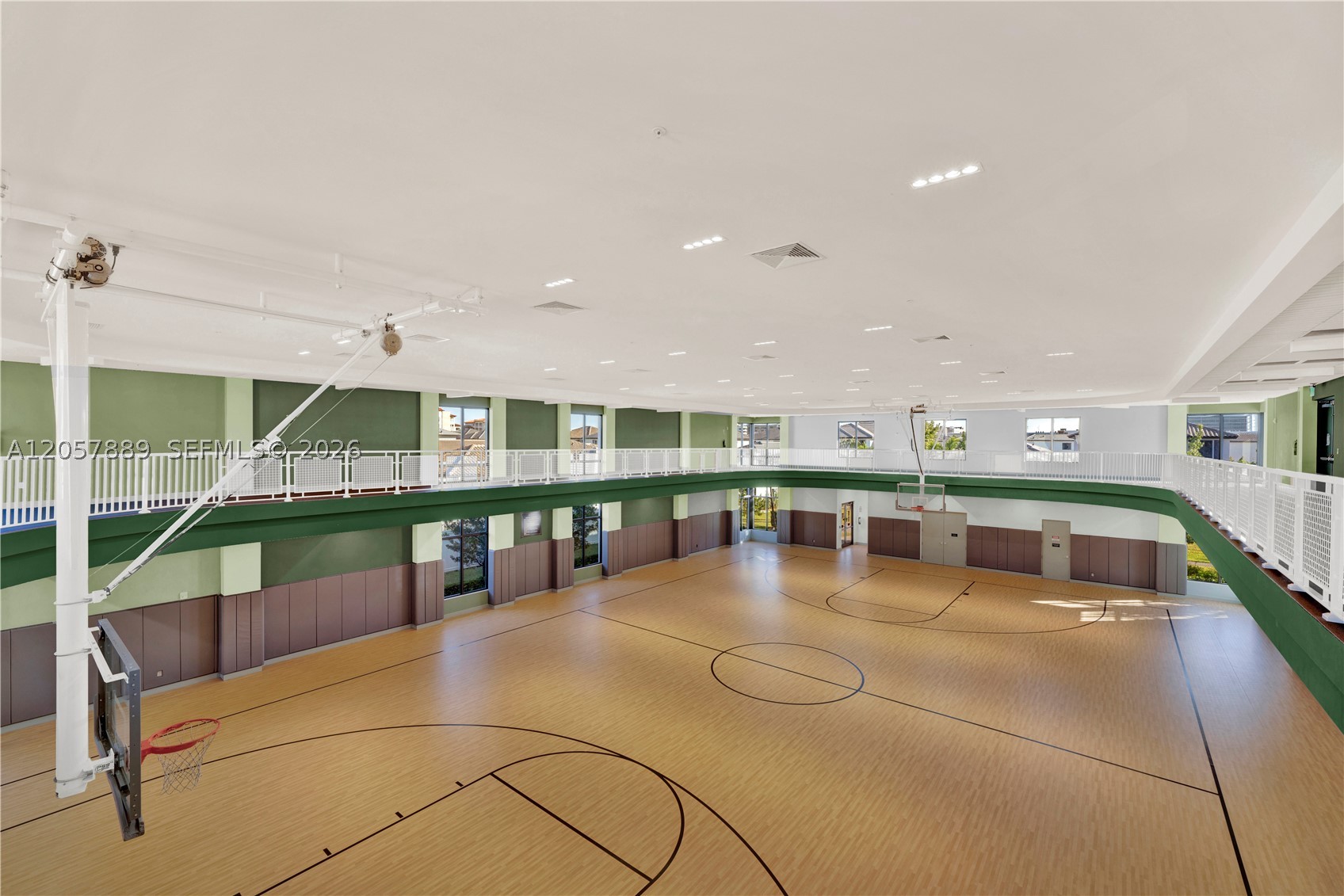 DOWNTOWN DORAL SOUTH PHAS - Residential