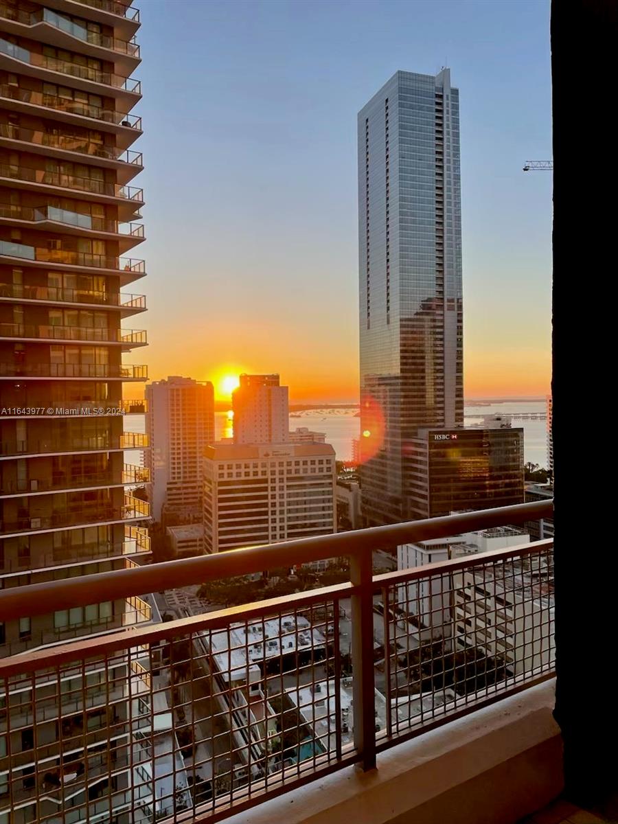 INFINITY AT BRICKELL COND - Residential Lease