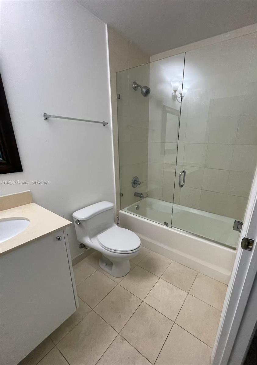 INFINITY AT BRICKELL COND - Residential Lease