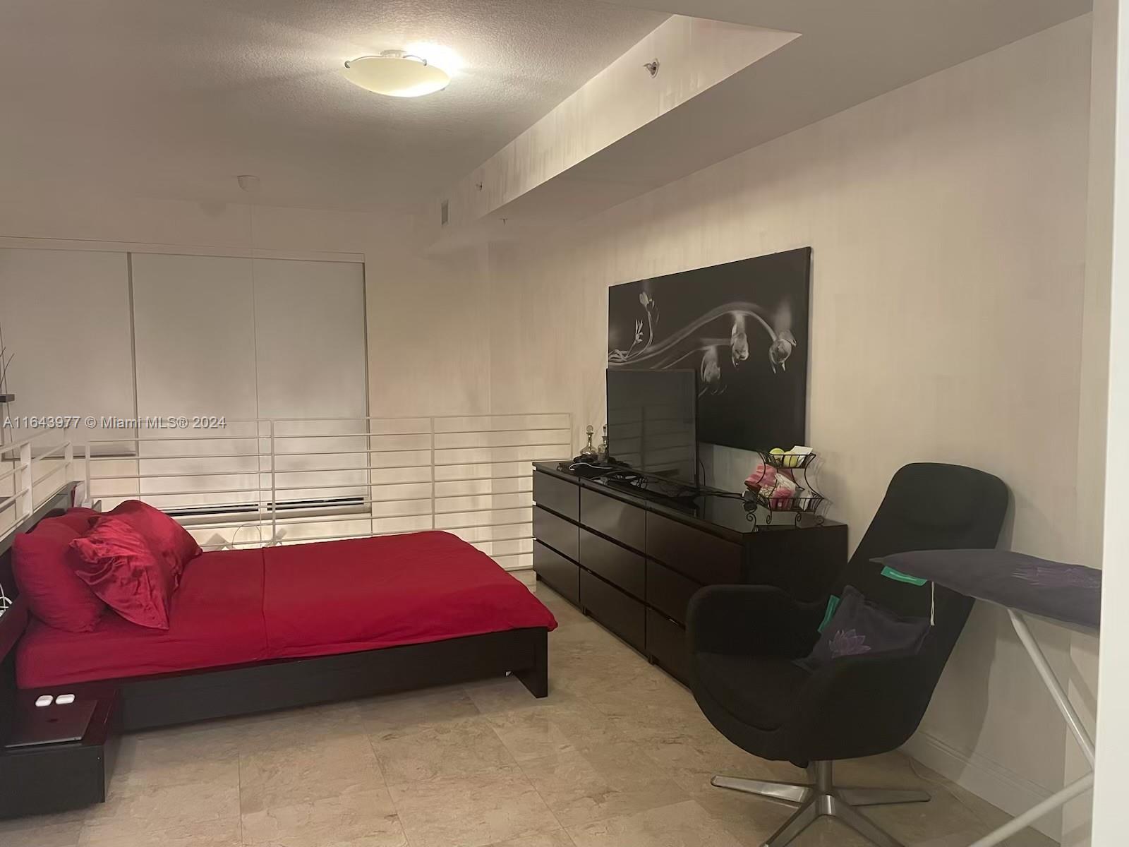 INFINITY AT BRICKELL COND - Residential Lease