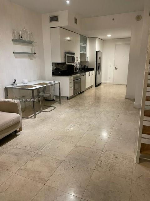 INFINITY AT BRICKELL COND - Residential Lease
