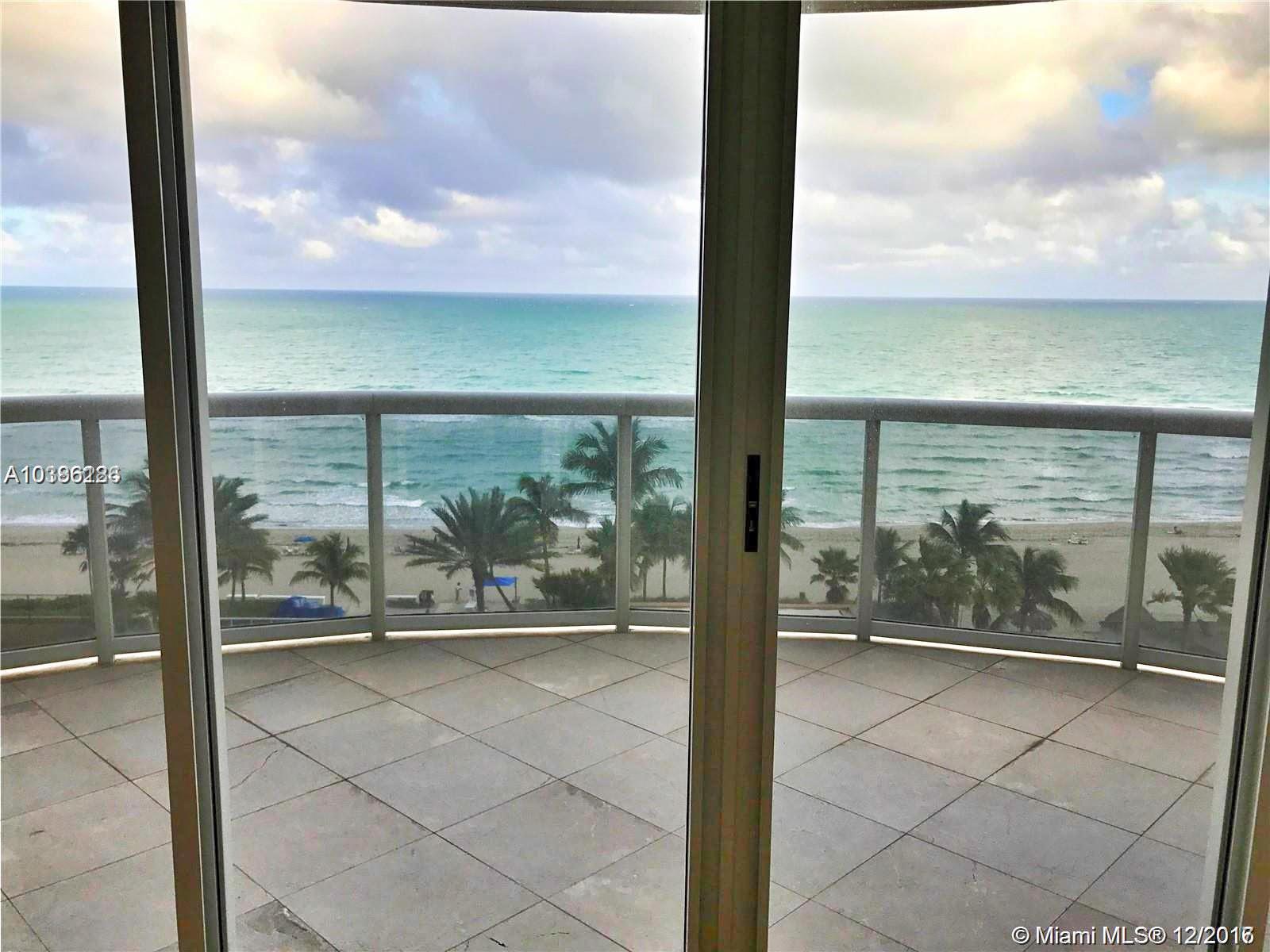 THE PINNACLE CONDO - Residential Lease