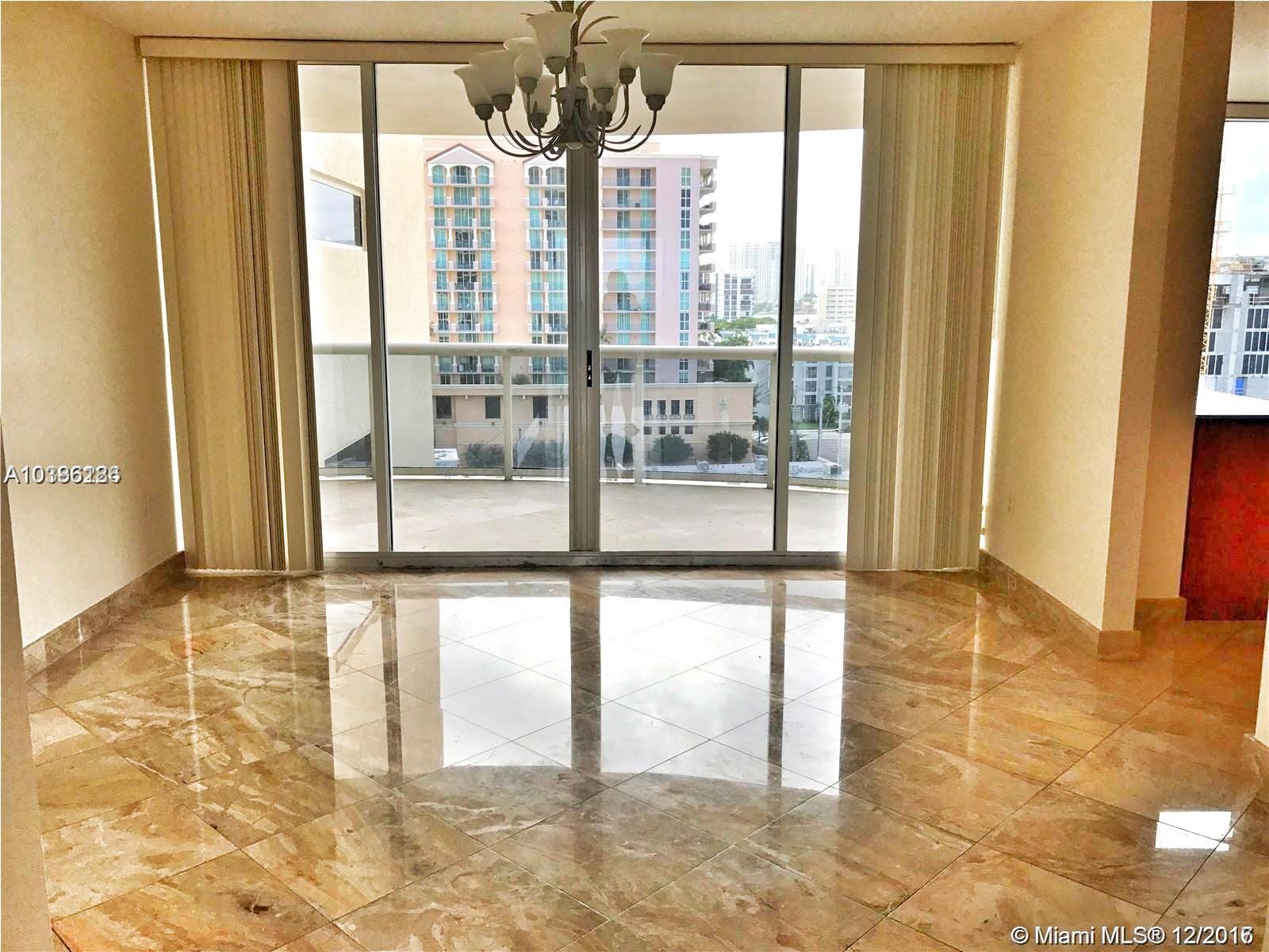 THE PINNACLE CONDO - Residential Lease