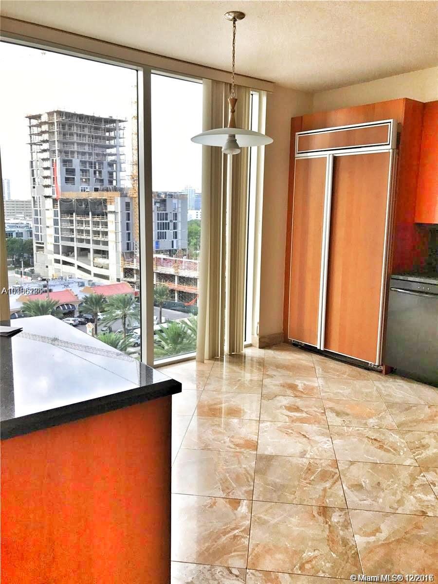 THE PINNACLE CONDO - Residential Lease