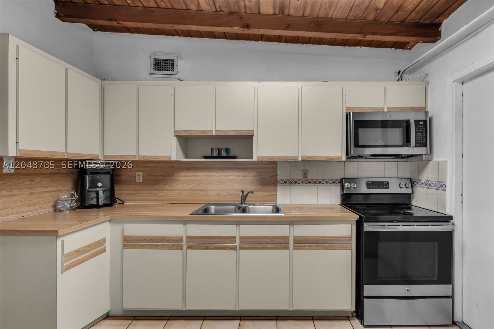 GRATIGNY HEIGHTS 2ND ADDN - Residential