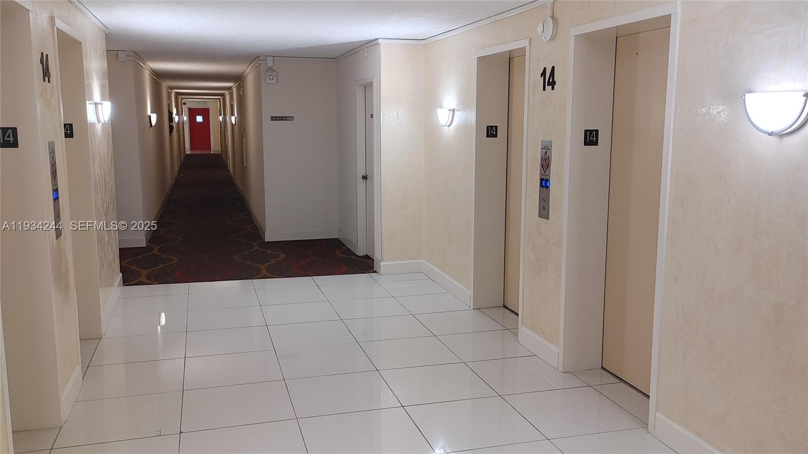 WINSTON TOWERS 500 CONDO - Residential