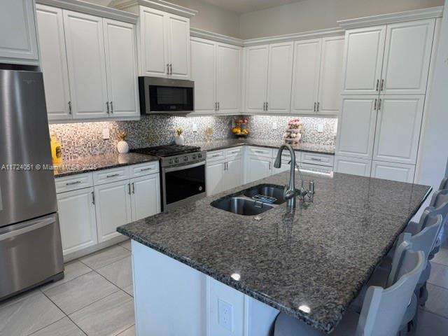GROVES OF WESTLAKE - Residential