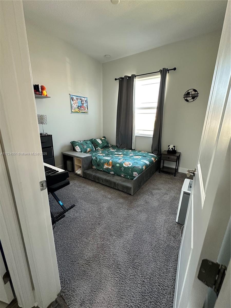 GROVES OF WESTLAKE - Residential