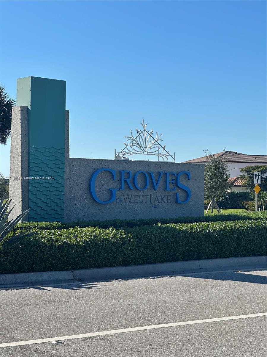 GROVES OF WESTLAKE - Residential