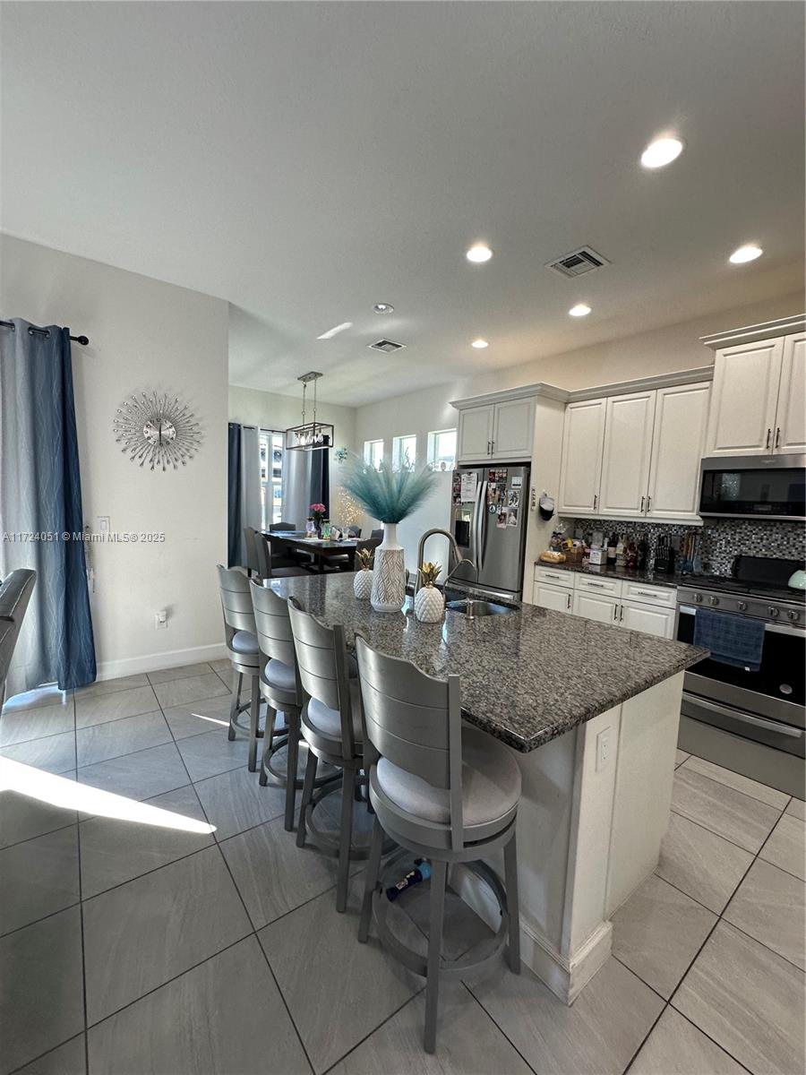 GROVES OF WESTLAKE - Residential