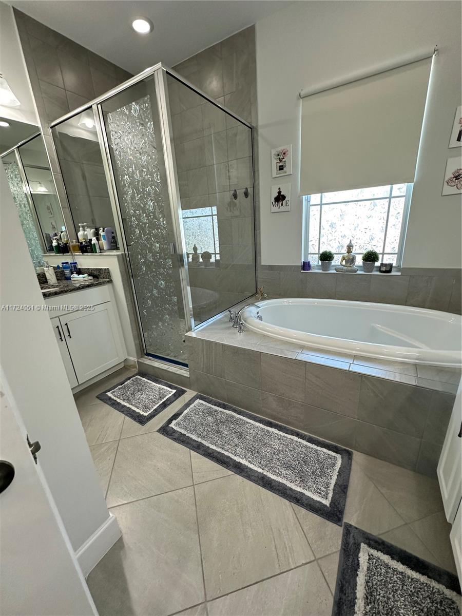 GROVES OF WESTLAKE - Residential
