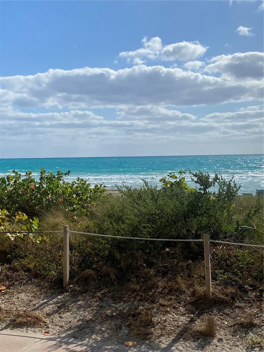 CENTRAL CARILLON BEACH CO - Residential