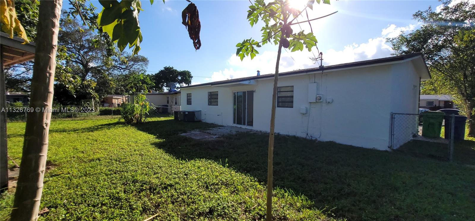 SUNRISE GOLF VILLAGE SEC - Residential