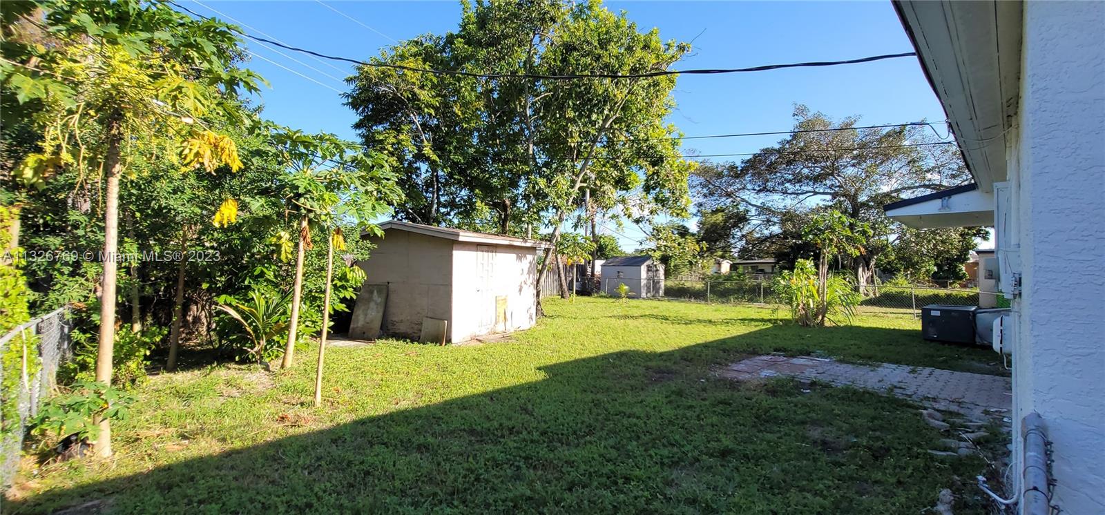 SUNRISE GOLF VILLAGE SEC - Residential