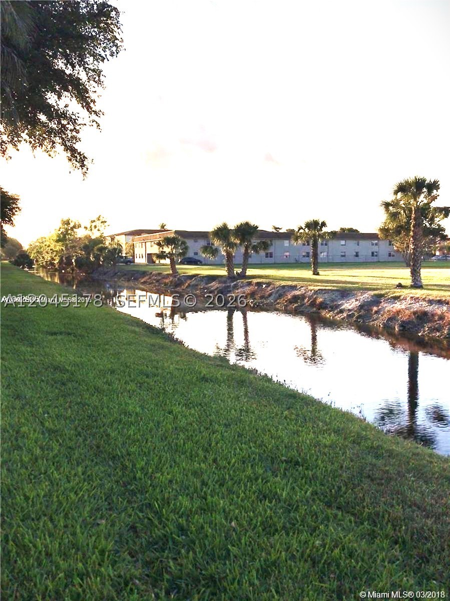 GARDENS OF KENDALL SO CON - Residential