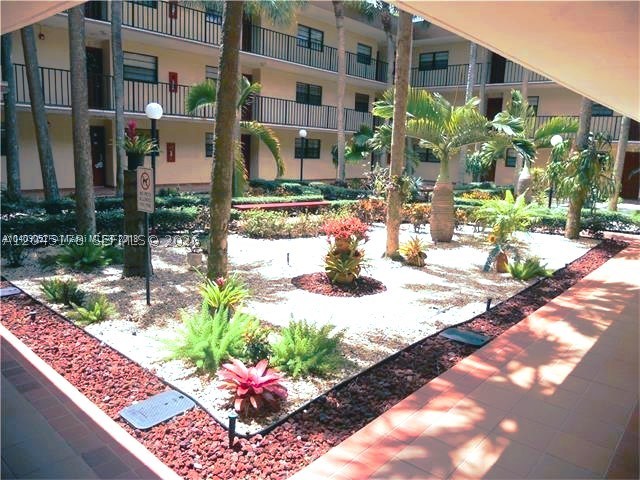GARDENS OF KENDALL SO CON - Residential