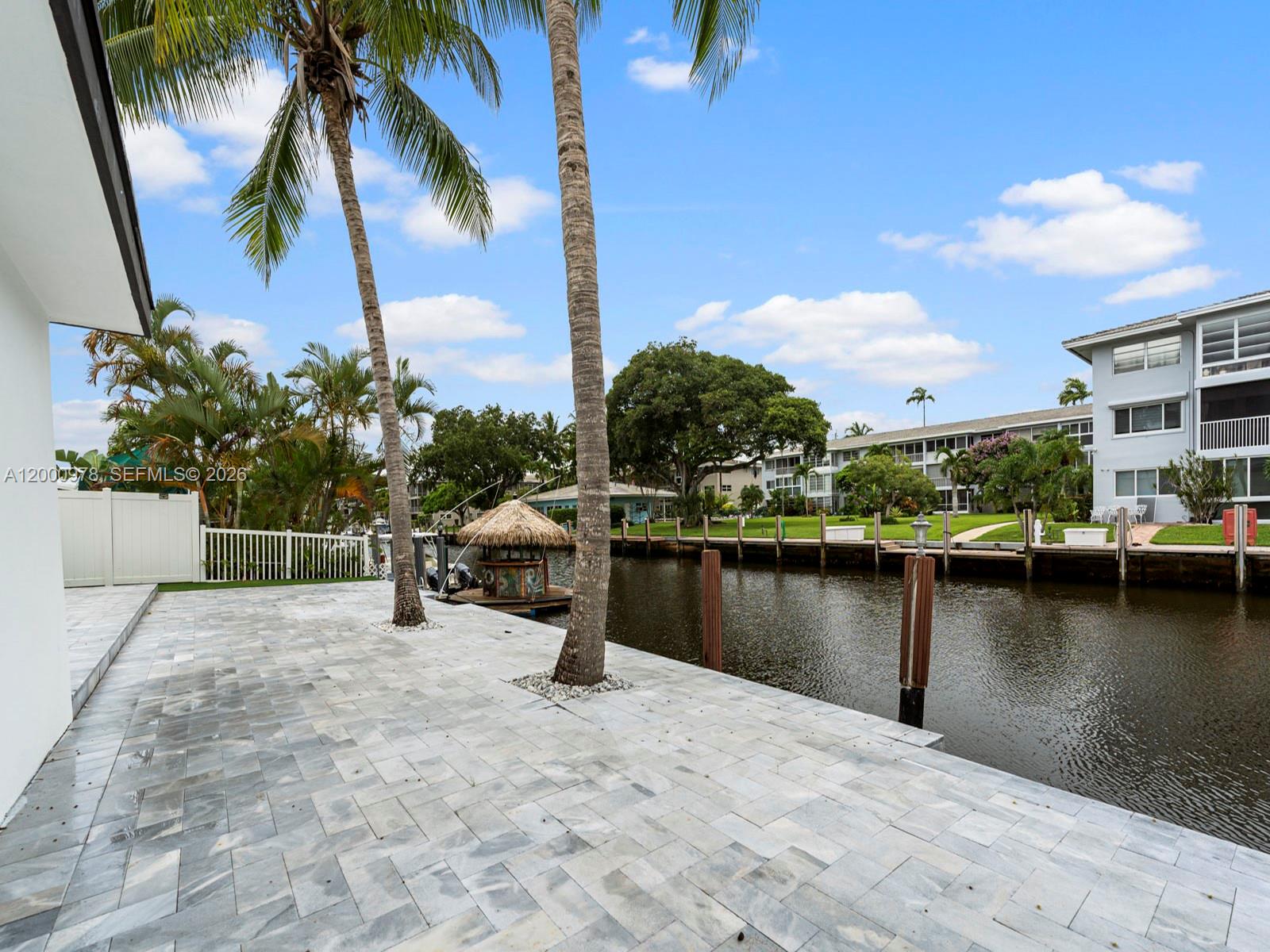 RIO NUEVO ISLE - Residential