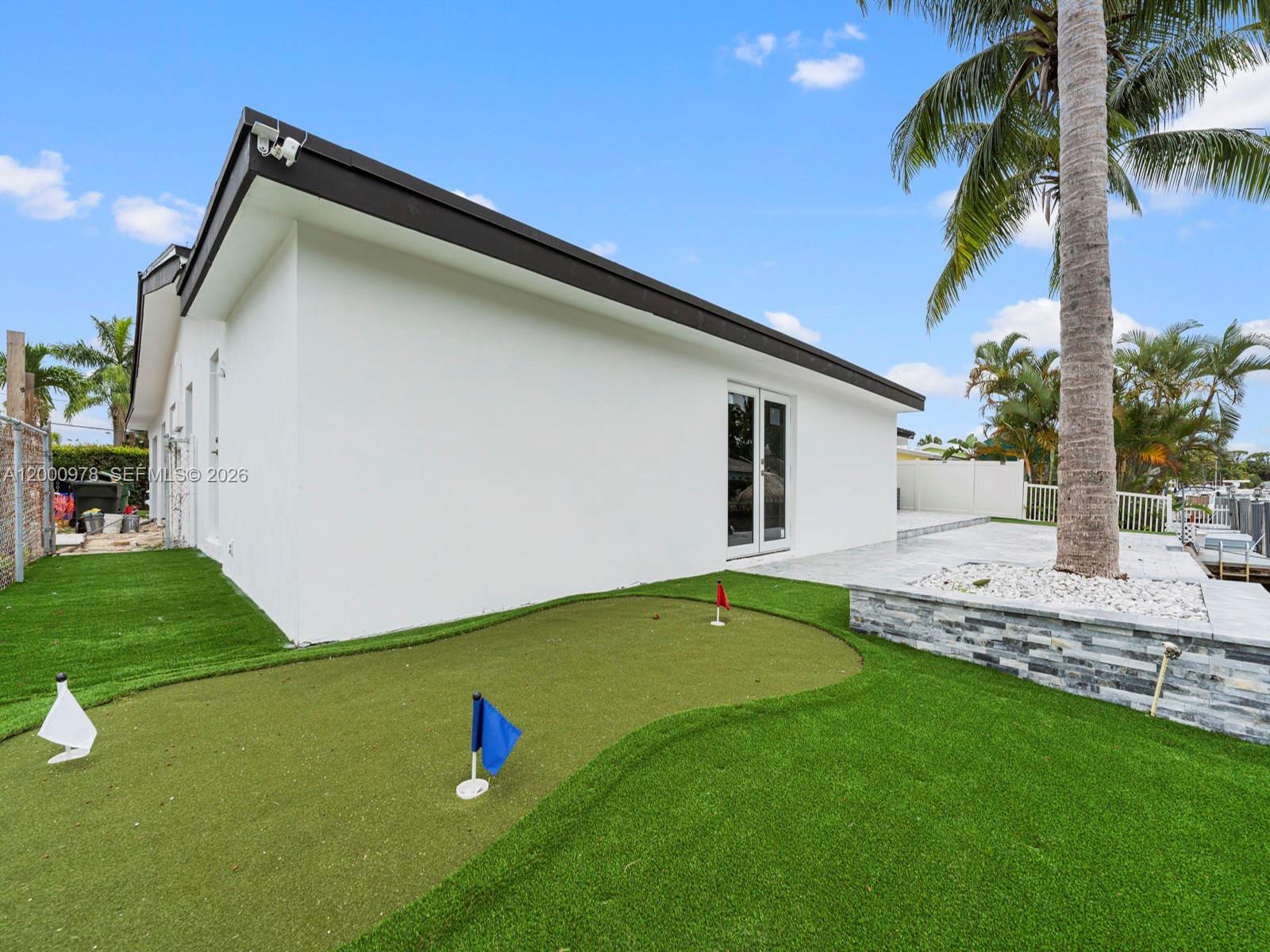 RIO NUEVO ISLE - Residential