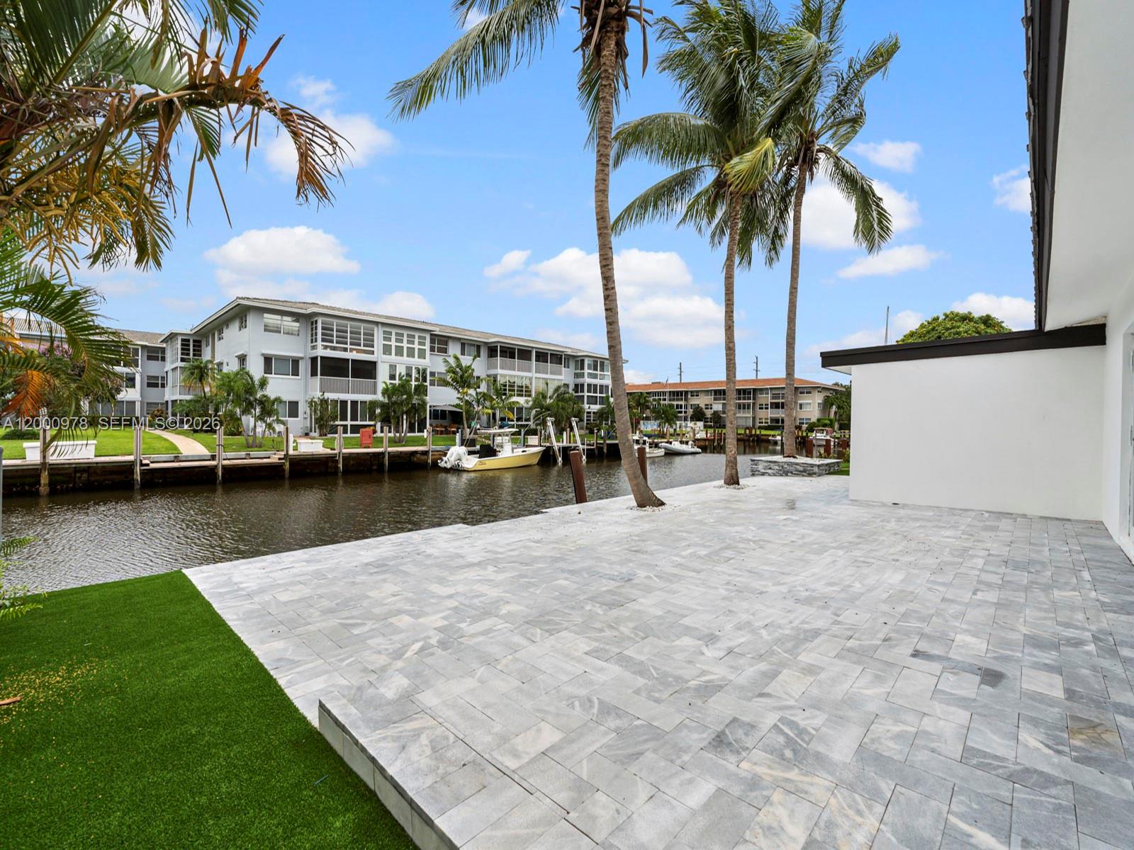 RIO NUEVO ISLE - Residential