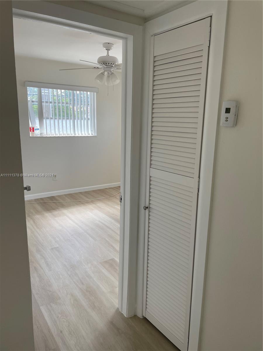 LAWRENCE ESTATE LAND CO - Residential Lease