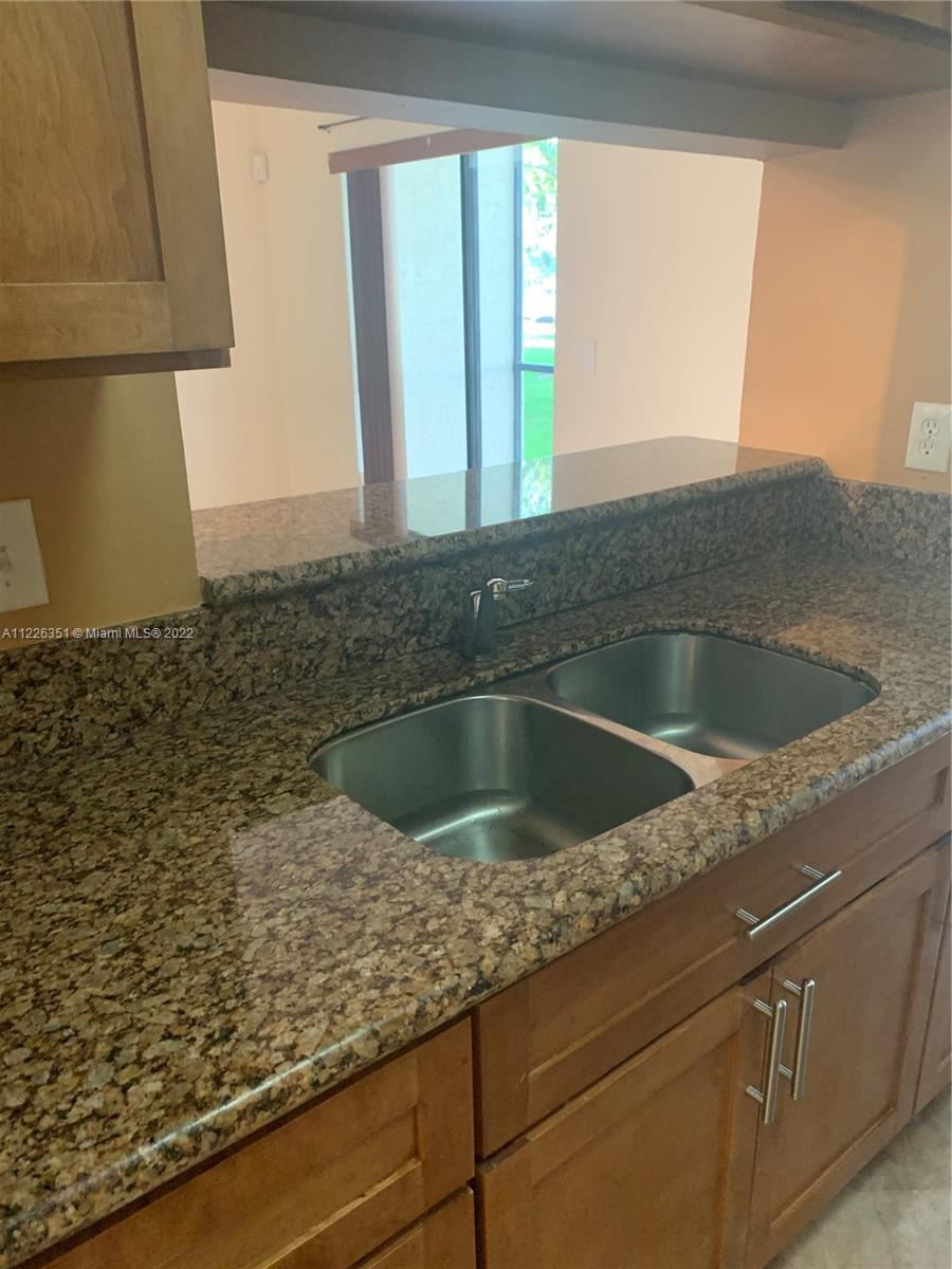 PRESERVE AT AVERY LAKES ( - Residential Lease