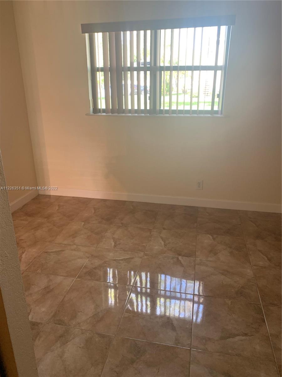 PRESERVE AT AVERY LAKES ( - Residential Lease