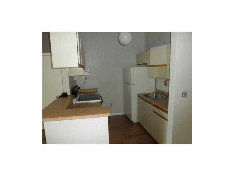 LAKEVIEW AT THE HAMMOCKS - Residential Lease
