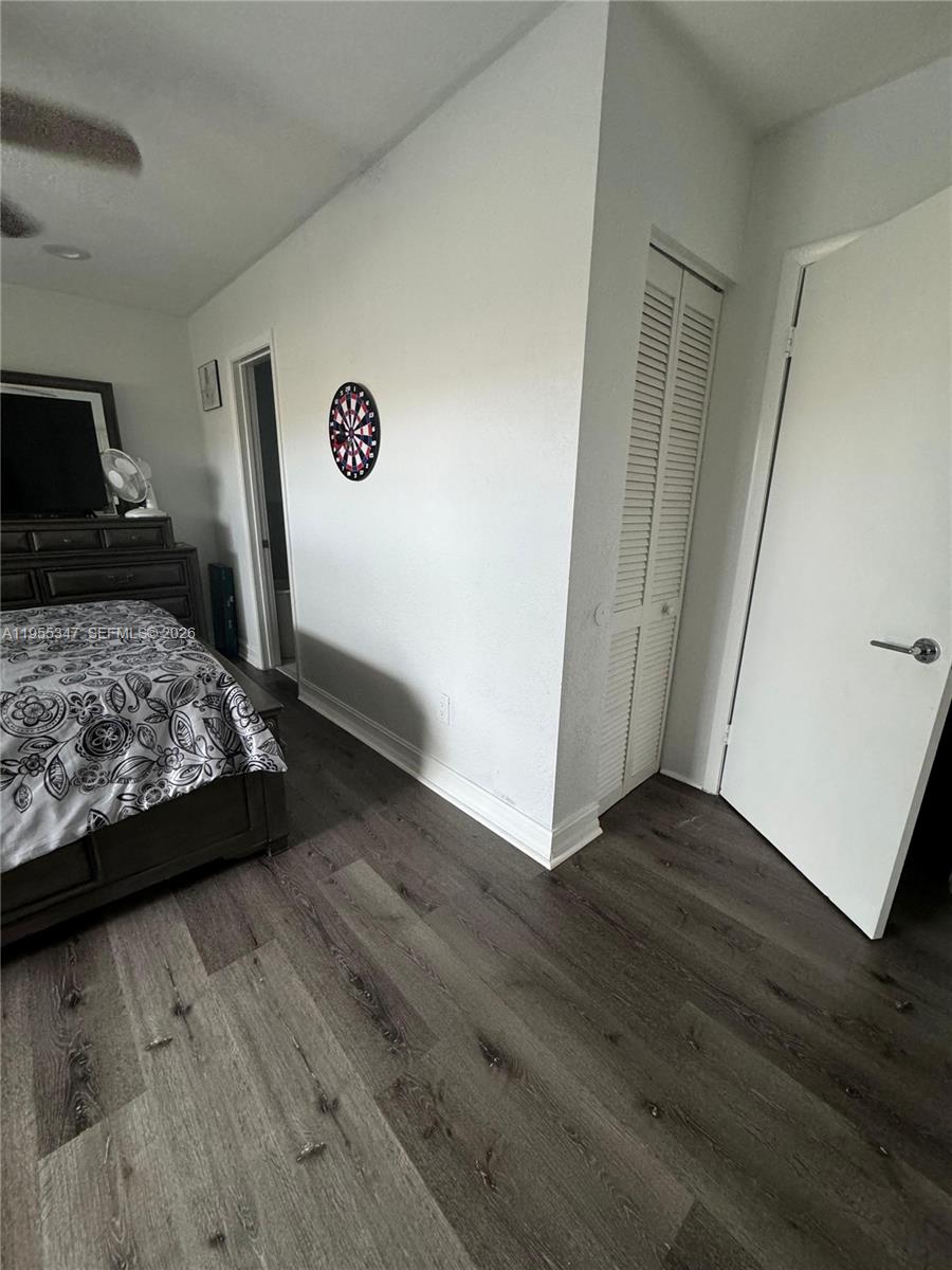 KENDALE WOODS NORTH CONDO - Residential