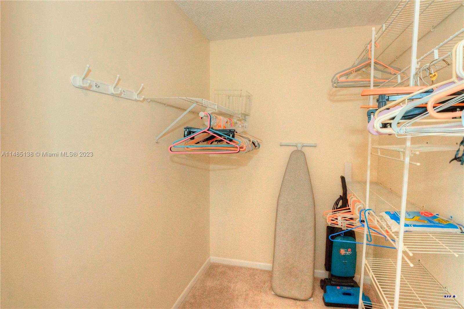 CHASEWOOD OF JUPITER COND - Residential
