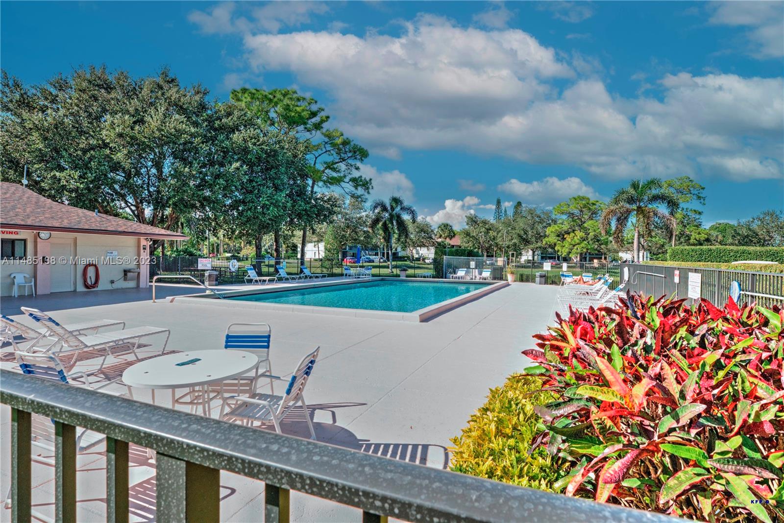 CHASEWOOD OF JUPITER COND - Residential