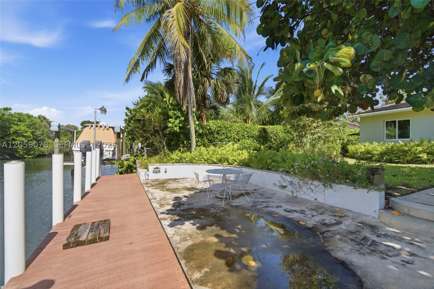 MIAMI SHORES ESTATES - Residential