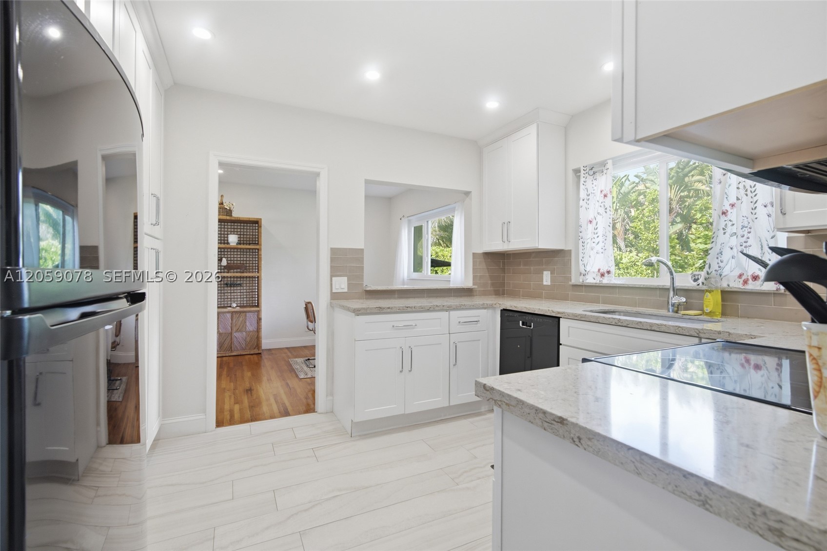 MIAMI SHORES ESTATES - Residential