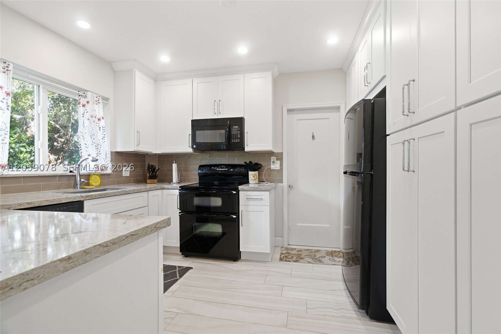 MIAMI SHORES ESTATES - Residential