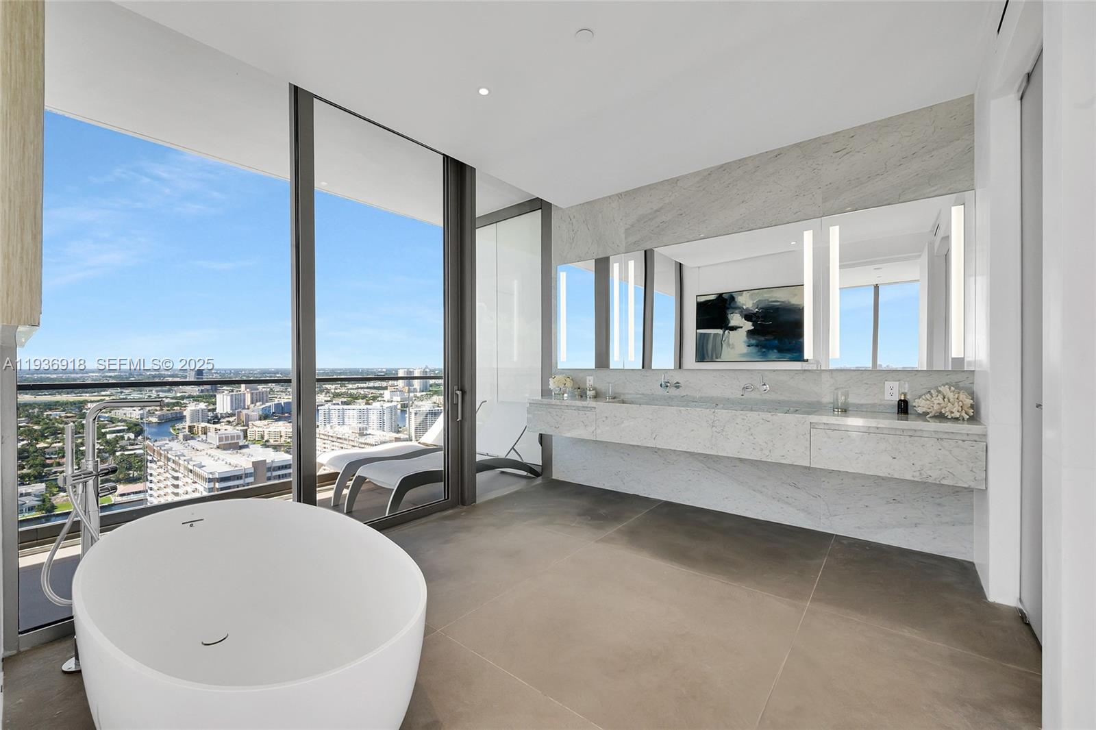 2000 OCEAN CONDO - Residential