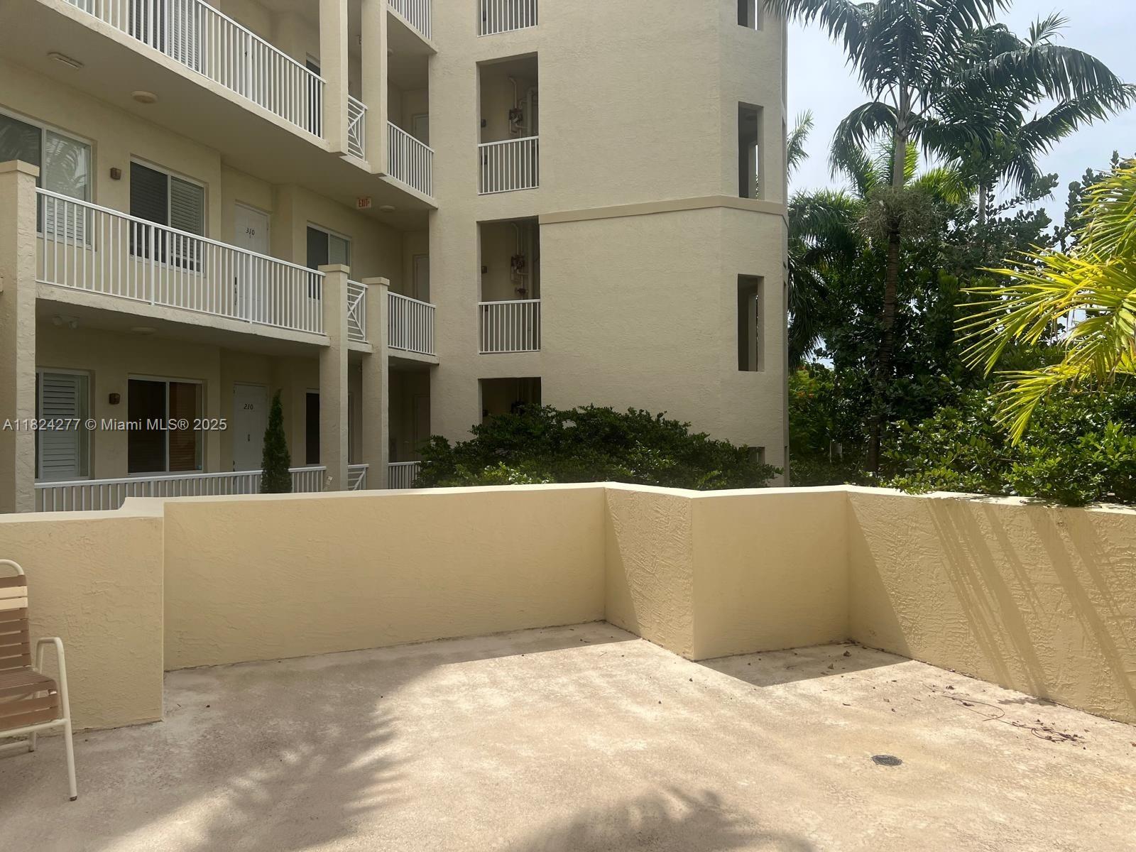 ROYAL POINT AT PALM AIRE - Residential Lease
