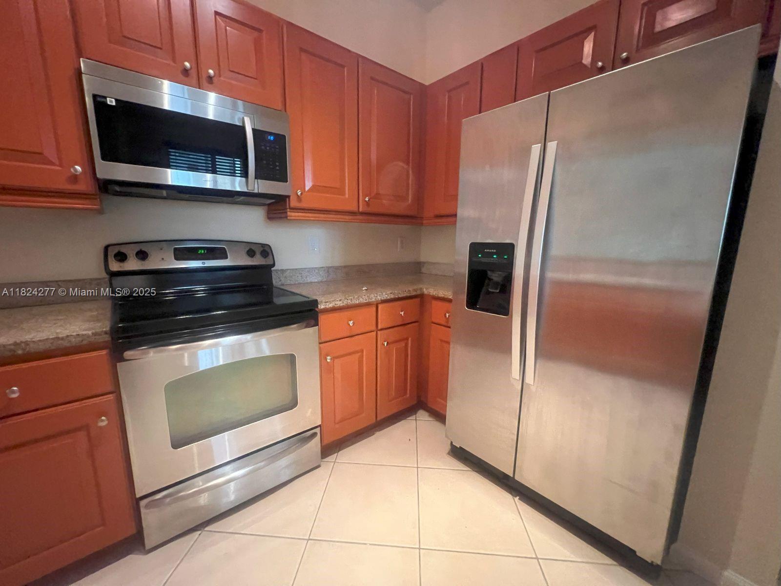 ROYAL POINT AT PALM AIRE - Residential Lease