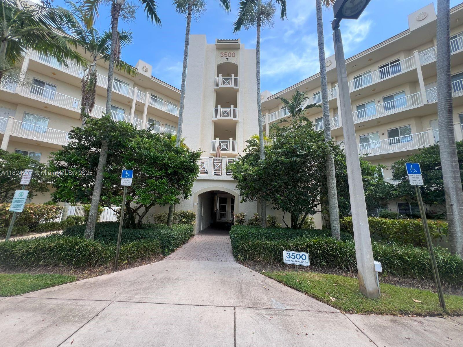 ROYAL POINT AT PALM AIRE - Residential Lease