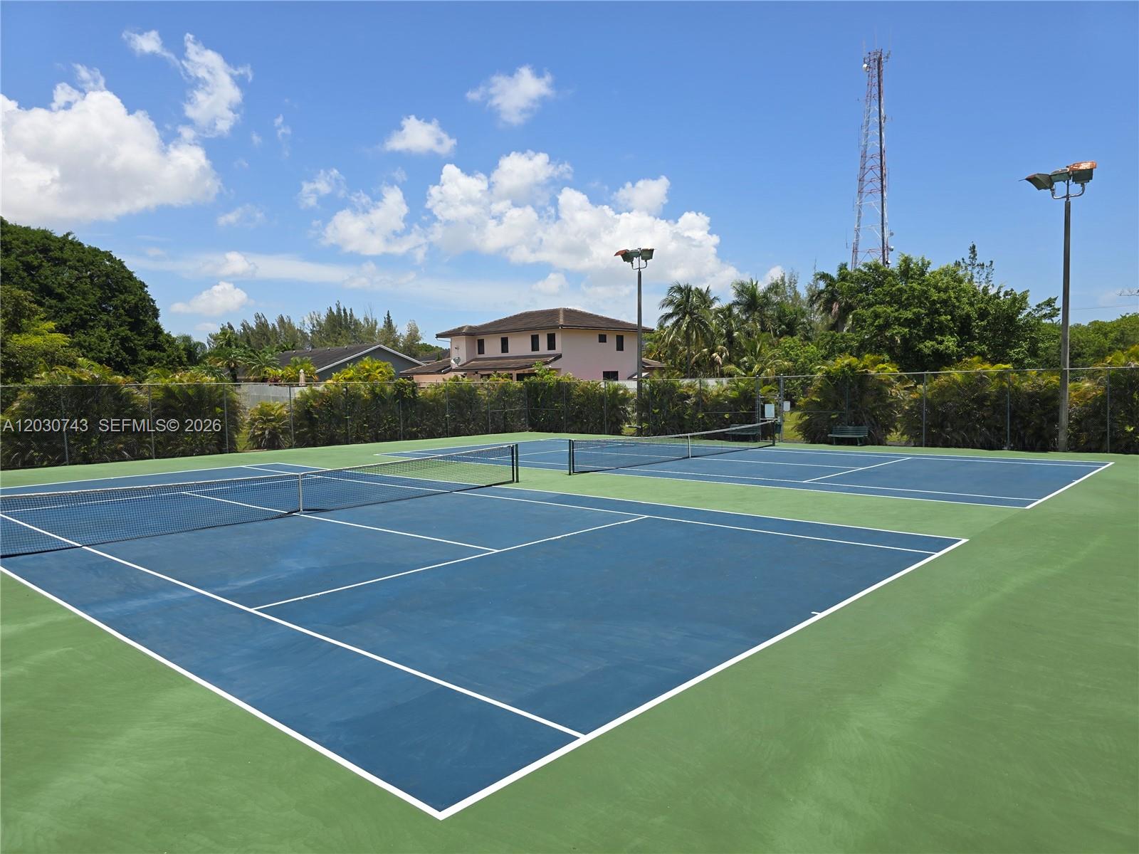 HILLTOP CONDO - Residential Lease