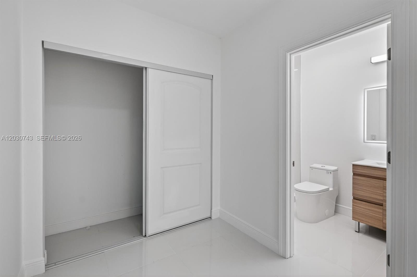 HILLTOP CONDO - Residential Lease