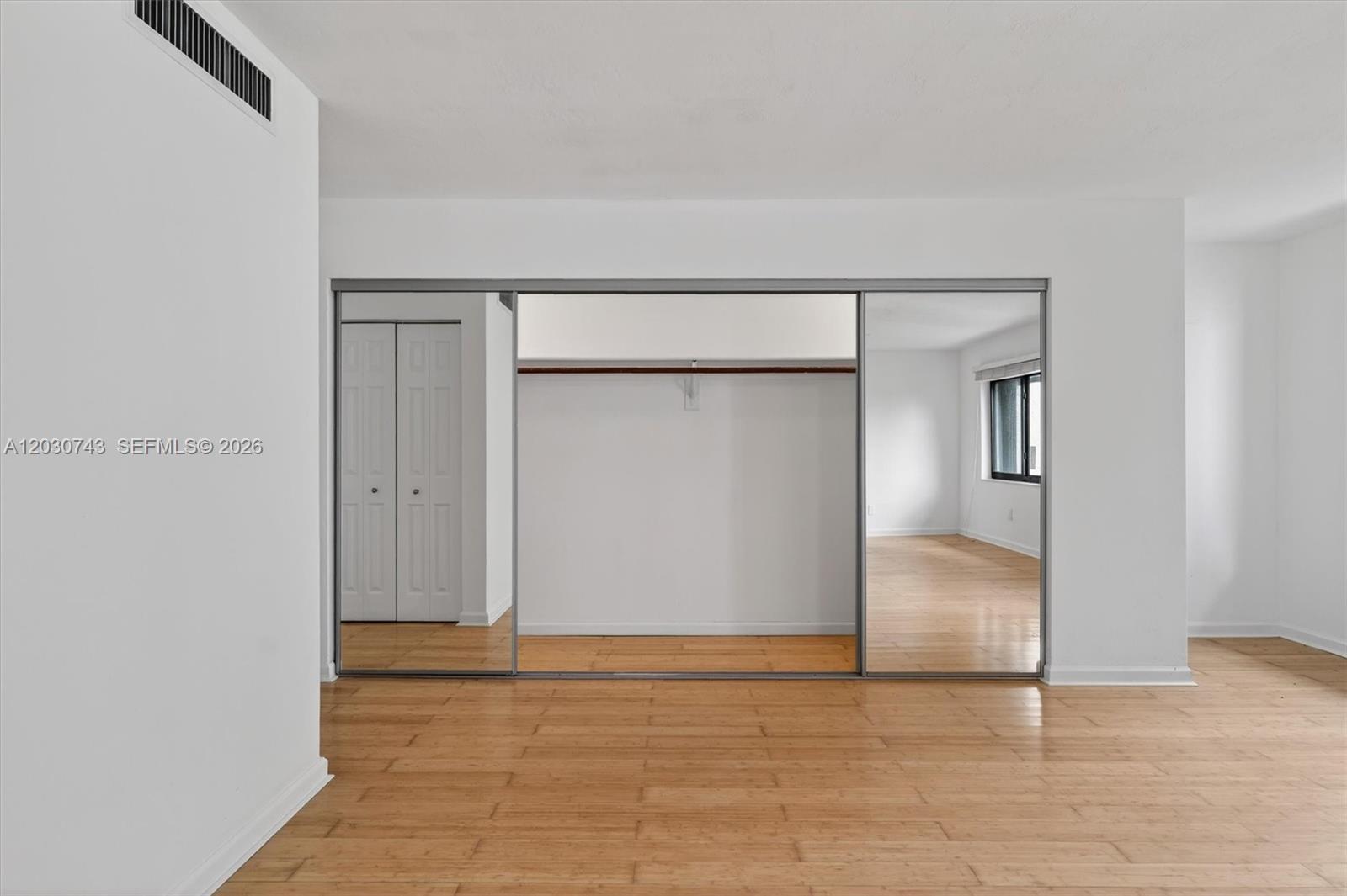 HILLTOP CONDO - Residential Lease