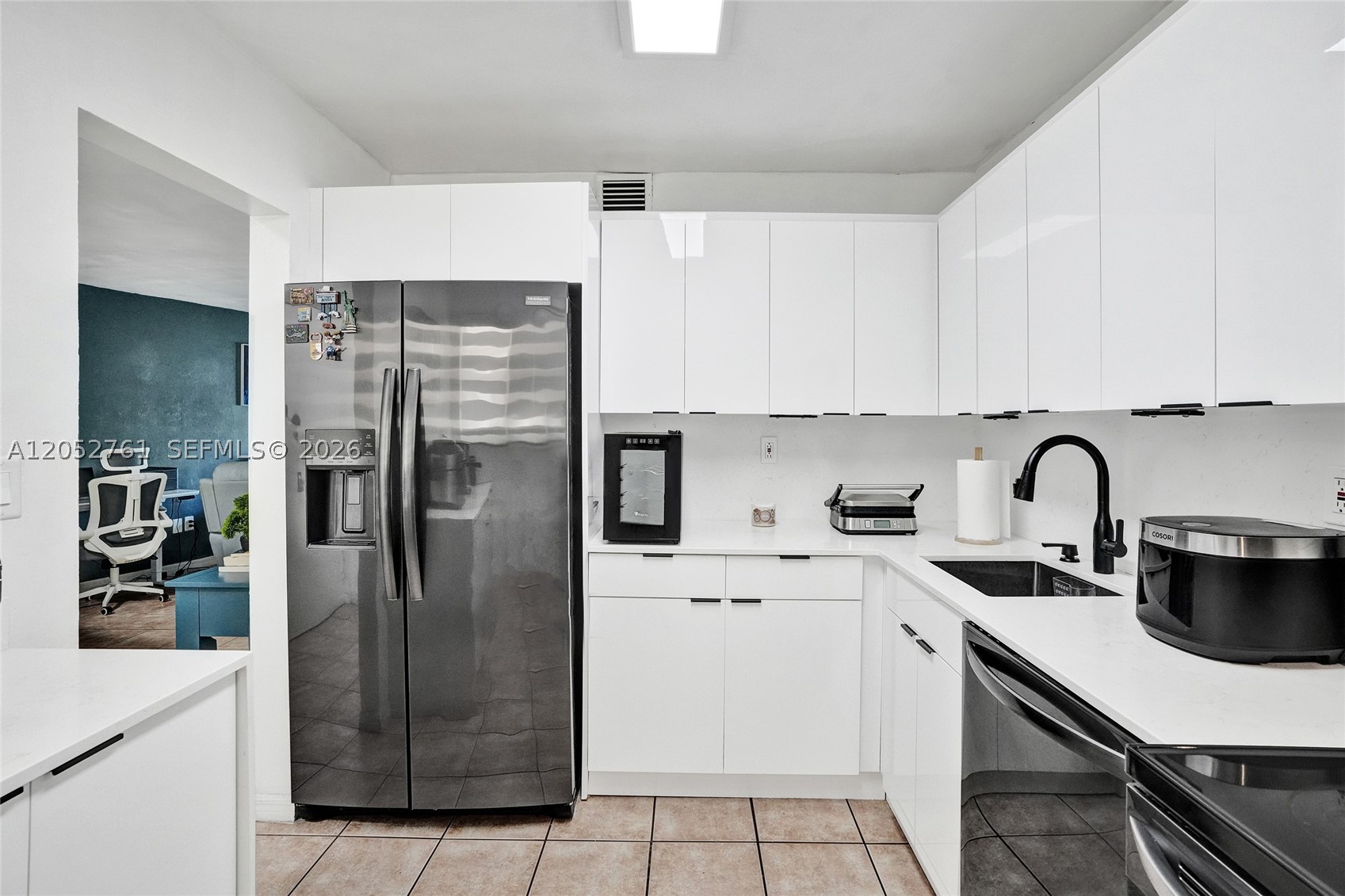 VILLAS OF MIAMI LAKES CON - Residential