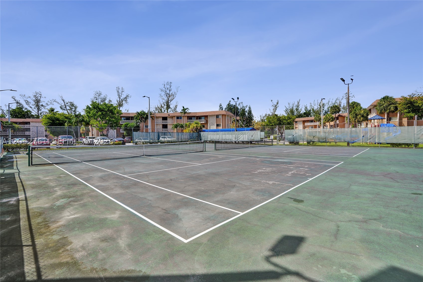 VILLAS OF MIAMI LAKES CON - Residential